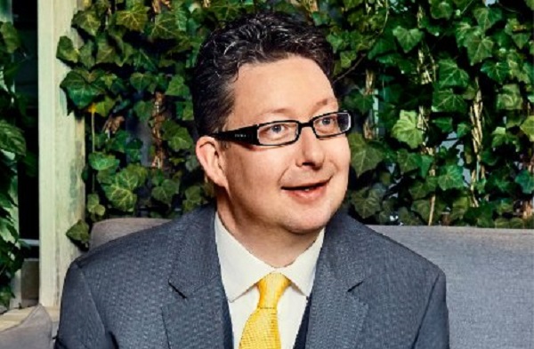 NEWS 5.3 - Get to know...Peter Izard NEWS 5.3 - Get to know...Peter Izard