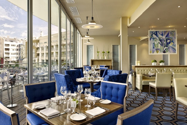 Chelsea Harbour Hotel dining.png