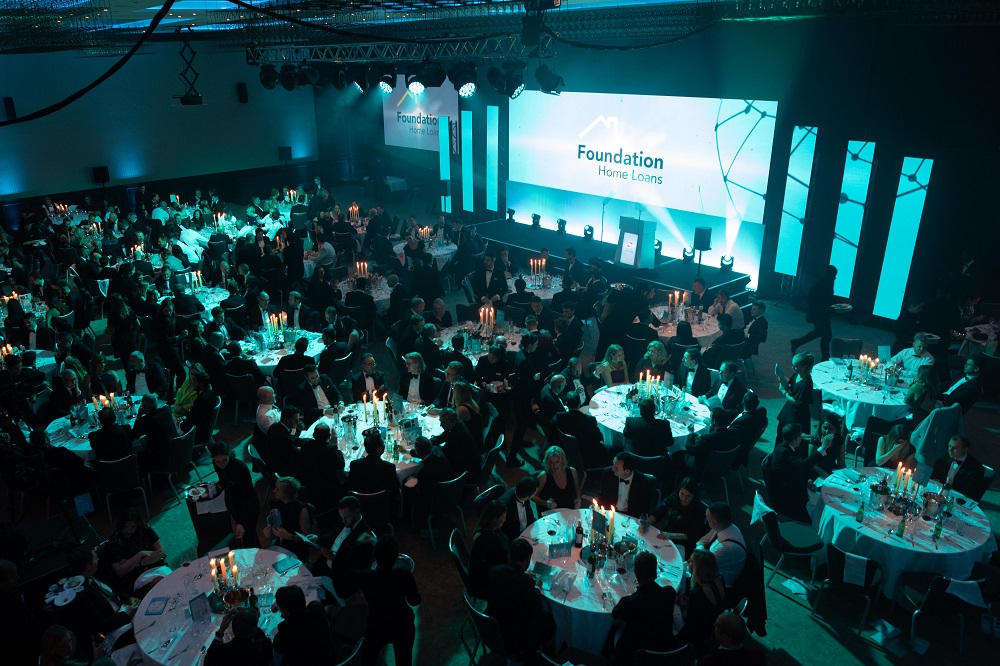 Lending Awards 2018 room and tables