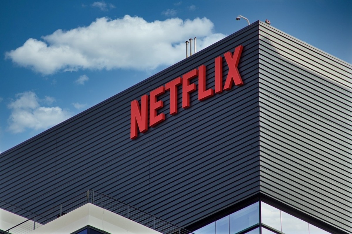 Netflix employee morale drops after subscriber loss