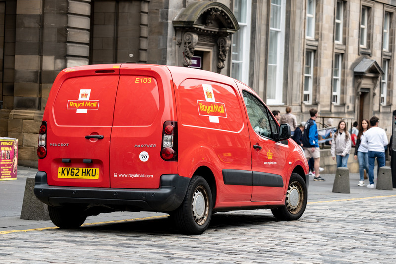 Royal Mail and CWU reach deal on pay and contract terms 