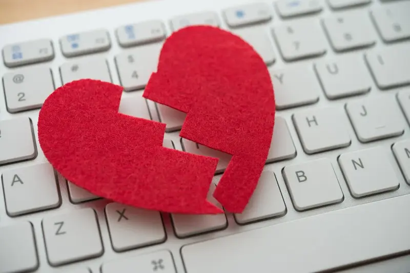 FCA warns on romance scams