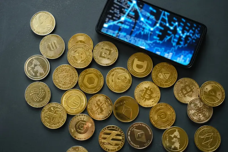 UK banks increasingly restrict crypto payments, provoking cross-party inquiry
